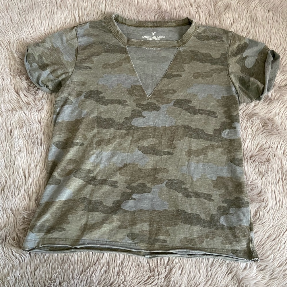 camo american eagle top